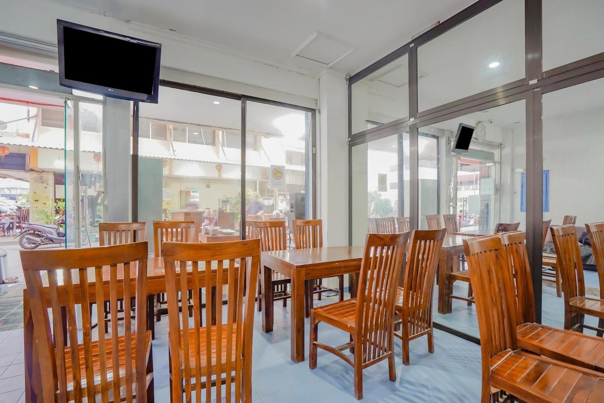 Spot On 90110 A1 Pakis Argosari Hotel Surabaya Bagian luar foto